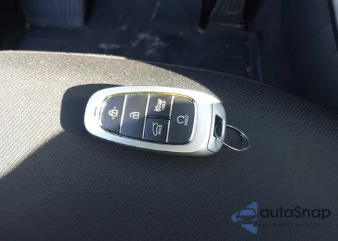 2024 Hyundai Tucson Hybrid Blue z USA, uszkodzony, nr VIN KM8JBCD10RU207301